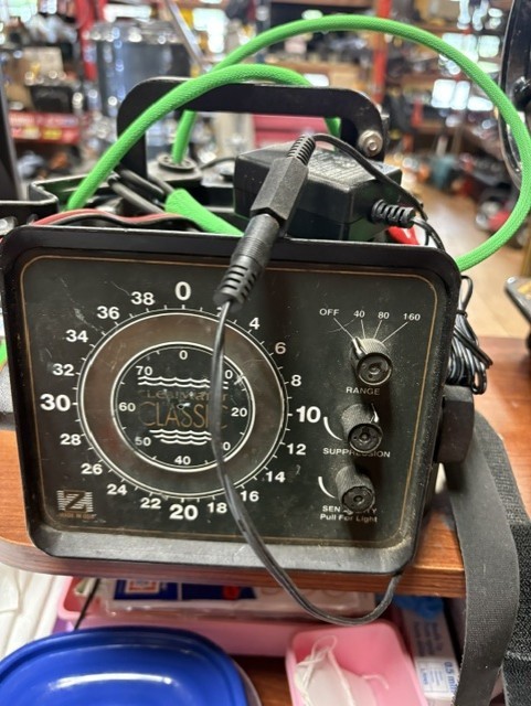 Zercom fish finder