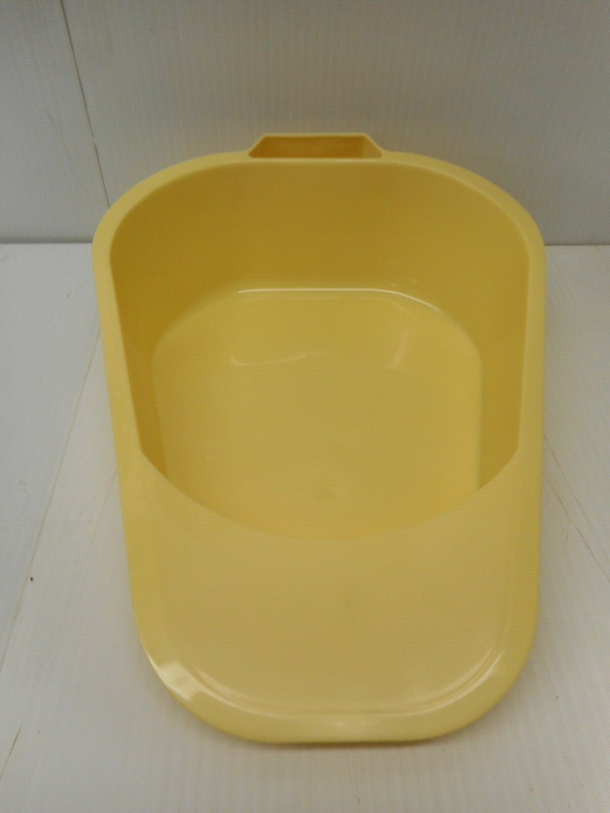Medegen Fracture Style Bedpan H100-08 BEDPANS