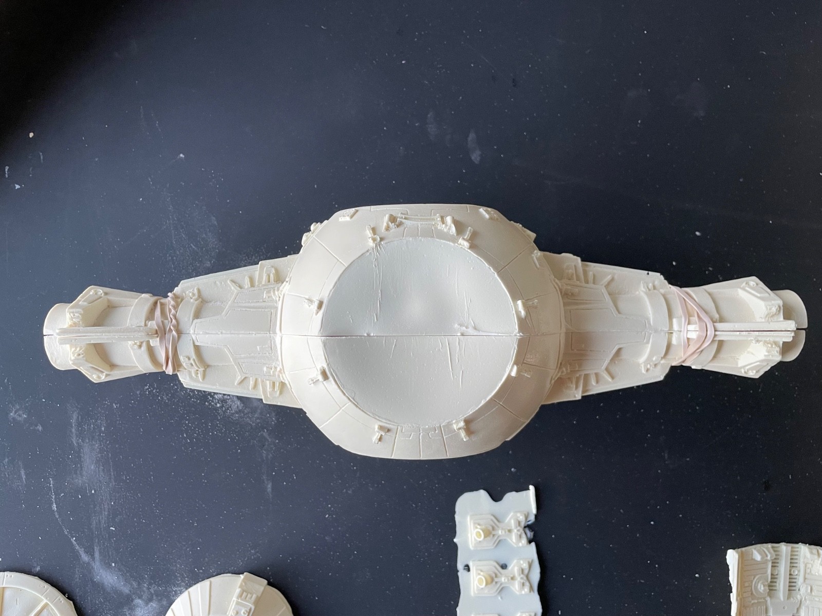 Studio Scale Tie Interceptor Resin Casted Model Kit (1/24