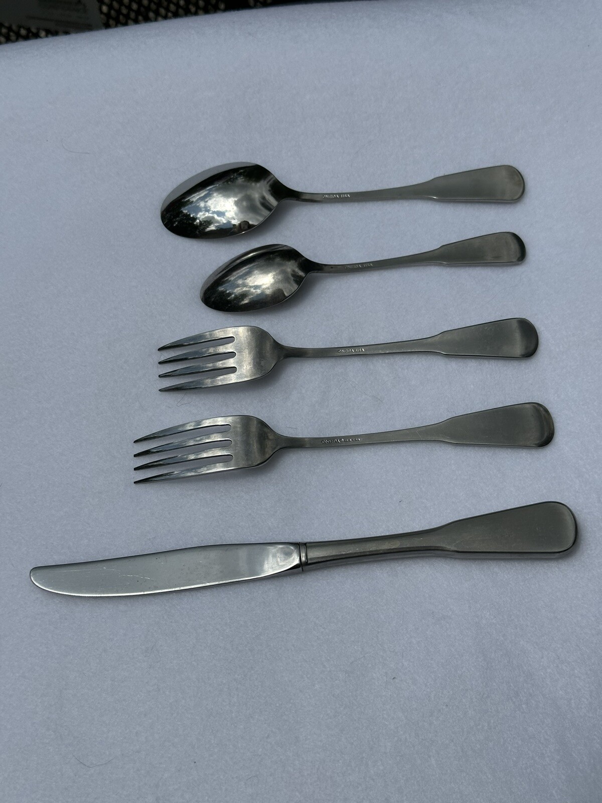 SSS BY ONEIDA STAINLESS SATIN SILVERWARE COLONIAL BOSTON PATTERN 5 PIECE SET