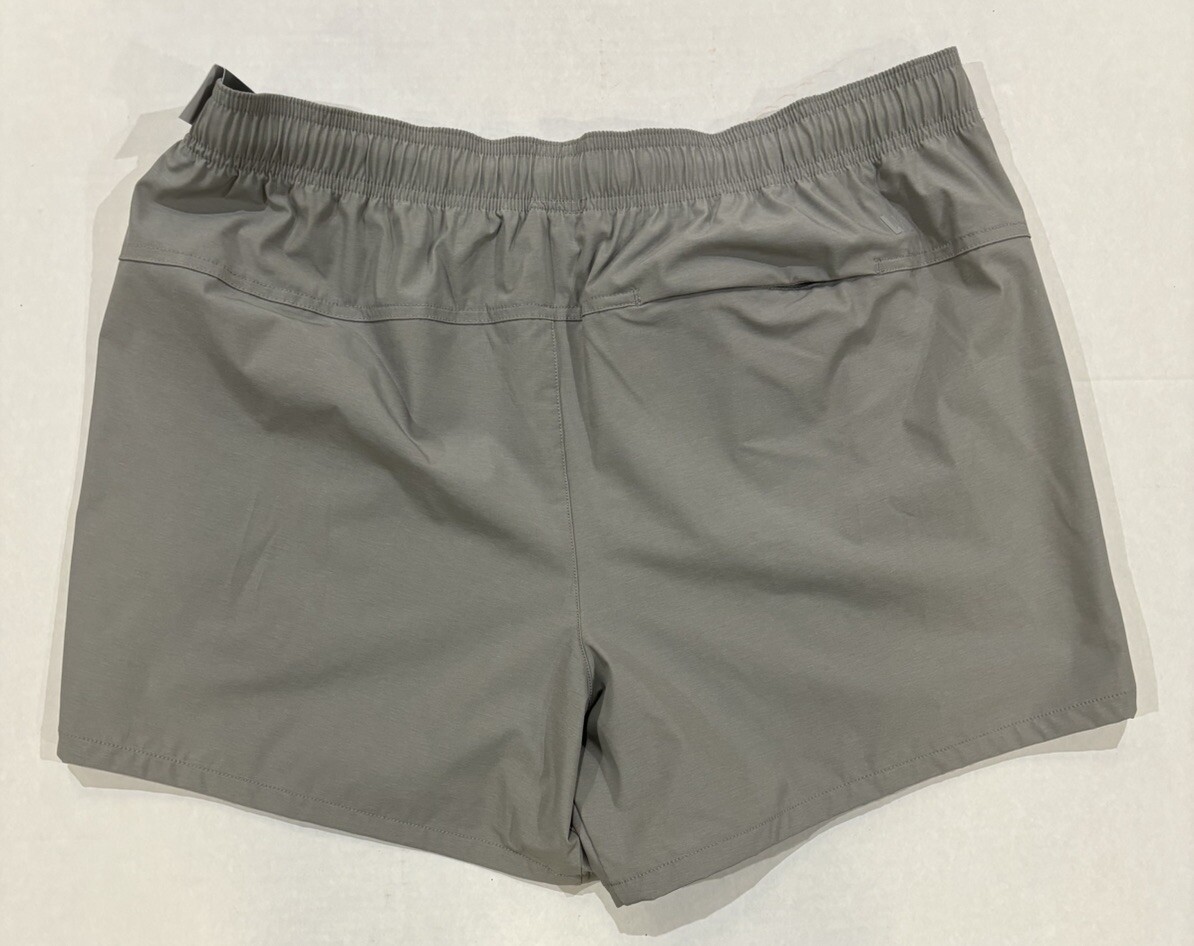 VRST Men's 5'' Everyday Short