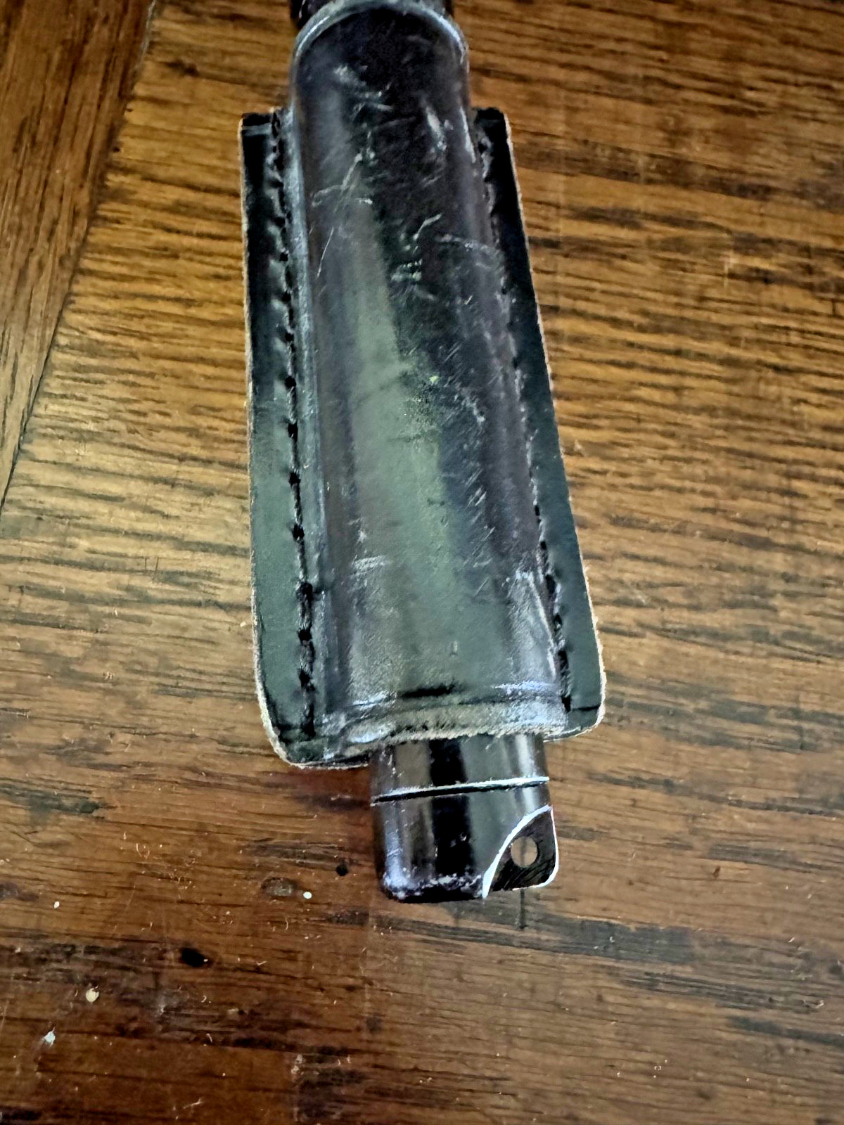 Mag Mini-Maglite Flashlight & Holster PMH-11 Black Leather Belt Loop Sheath 4"