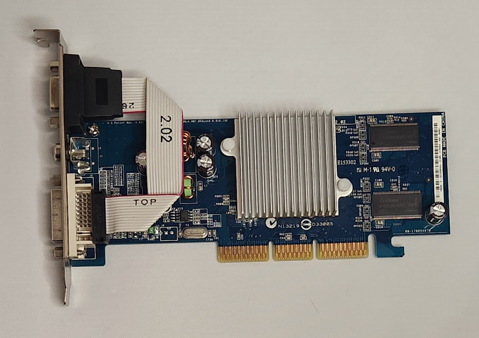 ASUS GeForce FX 5200 128MB DDR AGP 8X Graphics Card V9520-X/TD/128 Untested