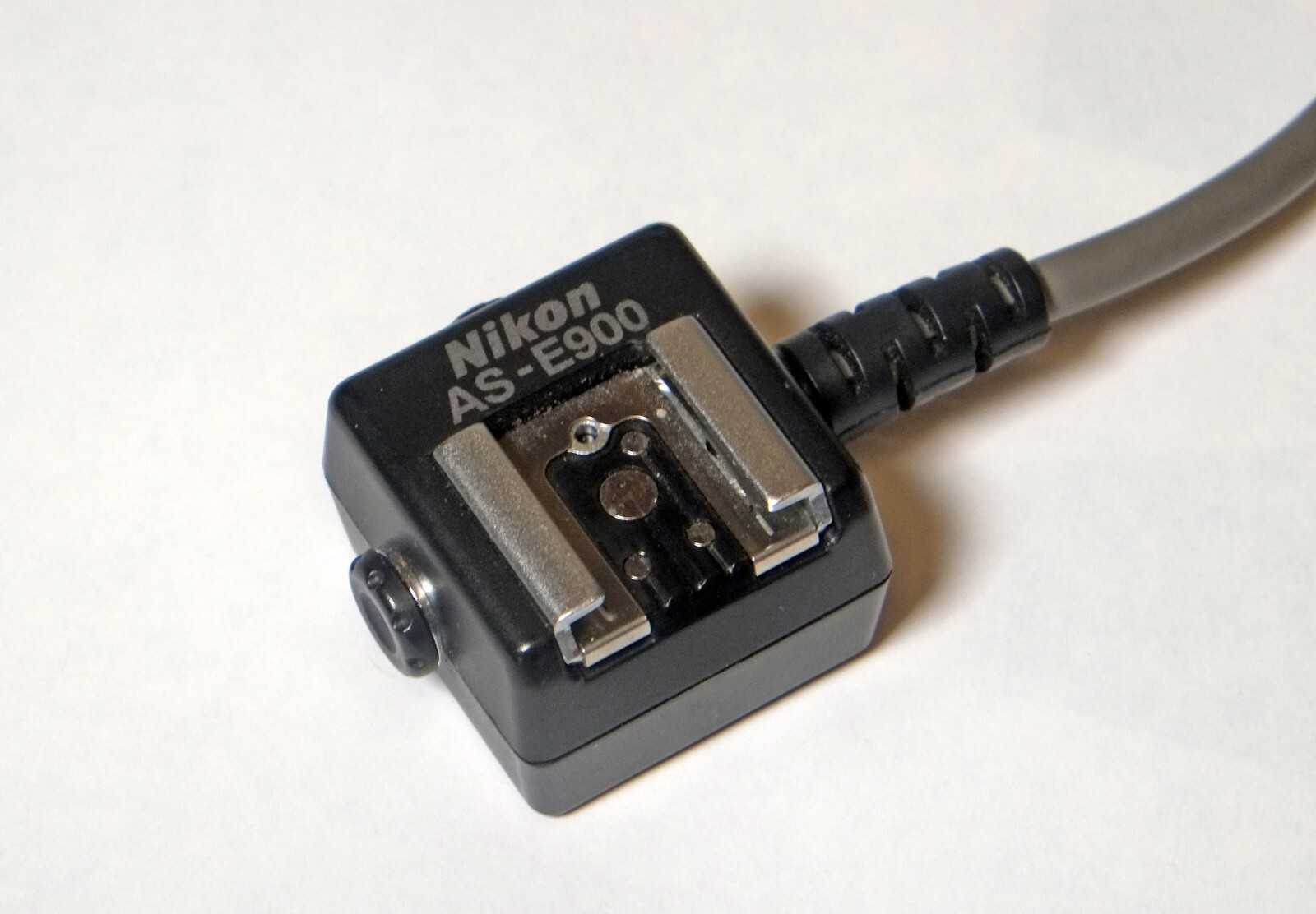 Genuine Nikon AS-E900 Camera Multi-Flash Adapter for E900S Pre-Owned