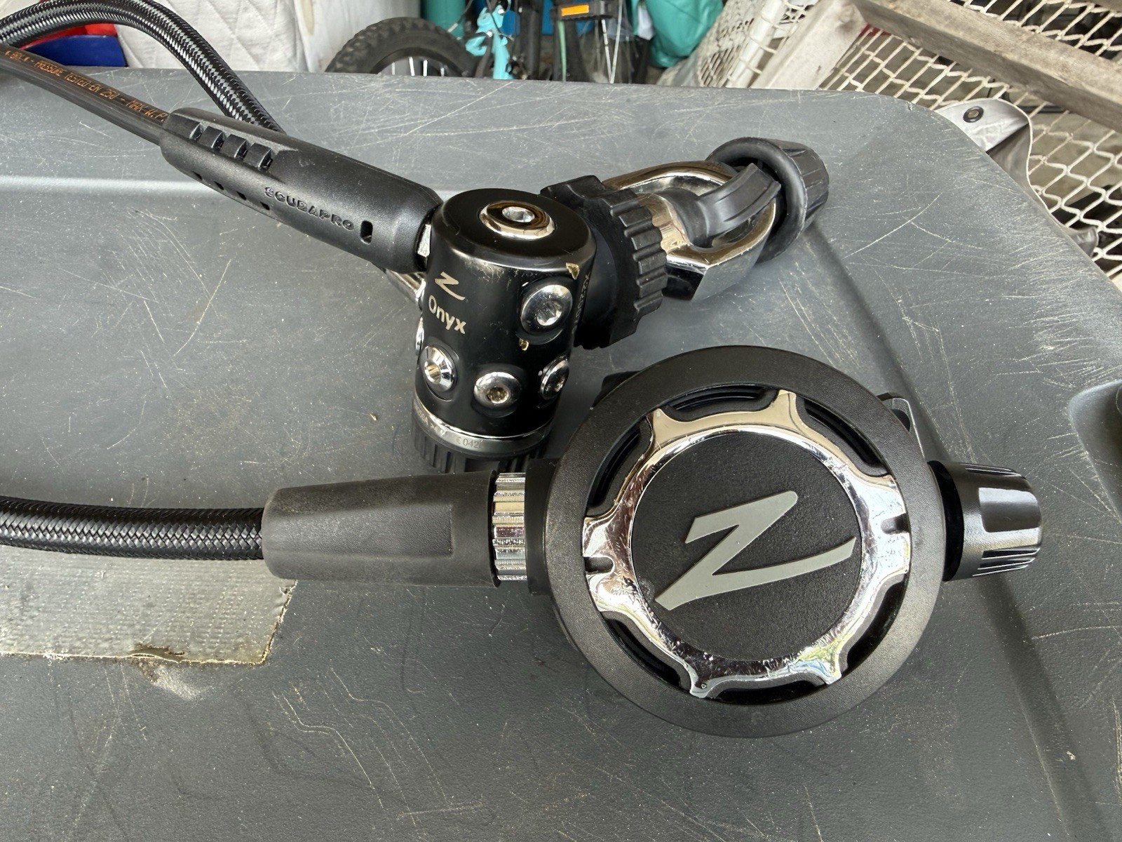 Zeagle Onyx II Scuba Regulator Set w/ First Stage and Second Stage