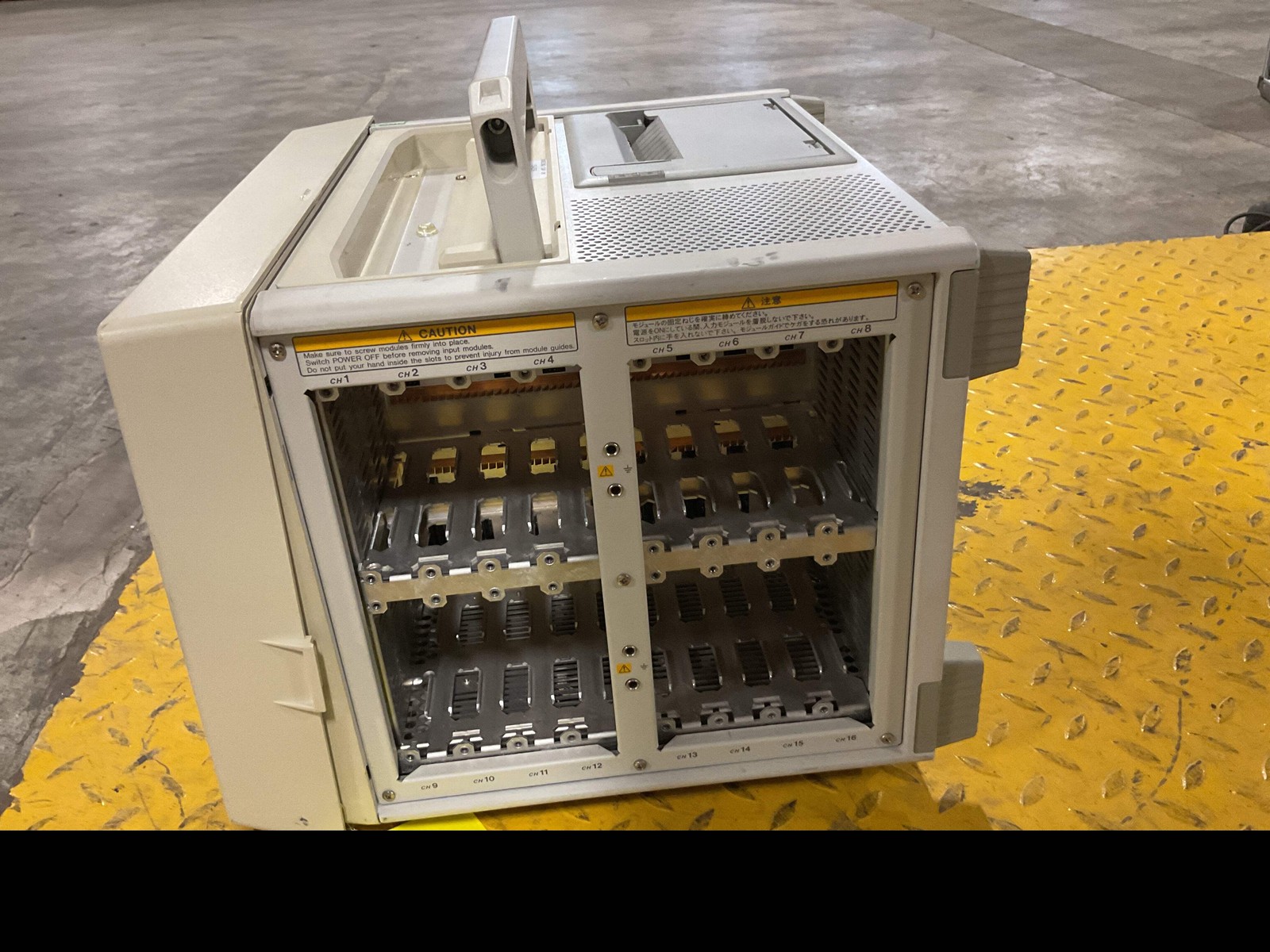 YOKOGAWA DIGITAL OSCILLOSCOPE DL716 - PREOWNED