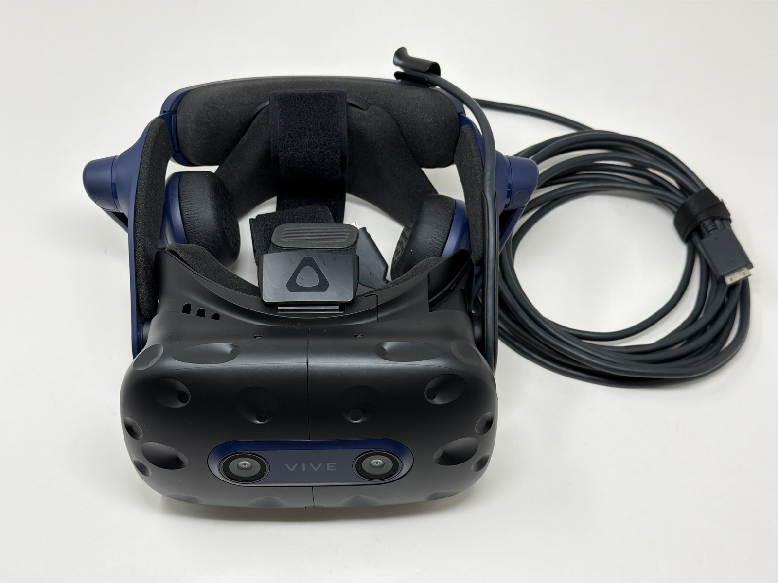 HTC VIVE Pro 2 Virtual Reality System Headset Only Used