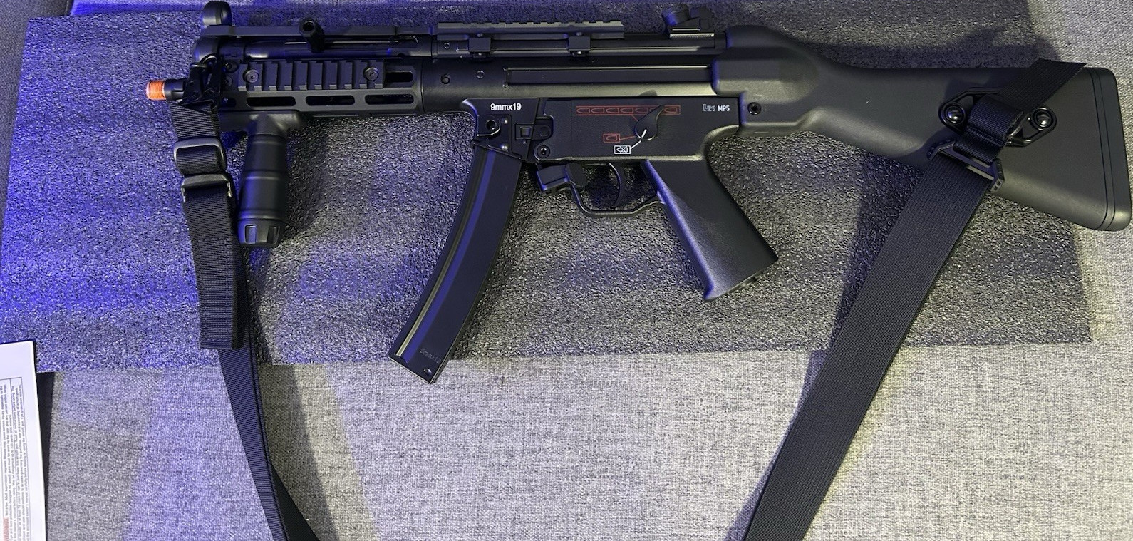 Heckler & Koch MP5 Gen2 EyeTrace Electric Full/Semi Auto LED Tracer 6mm Airsoft