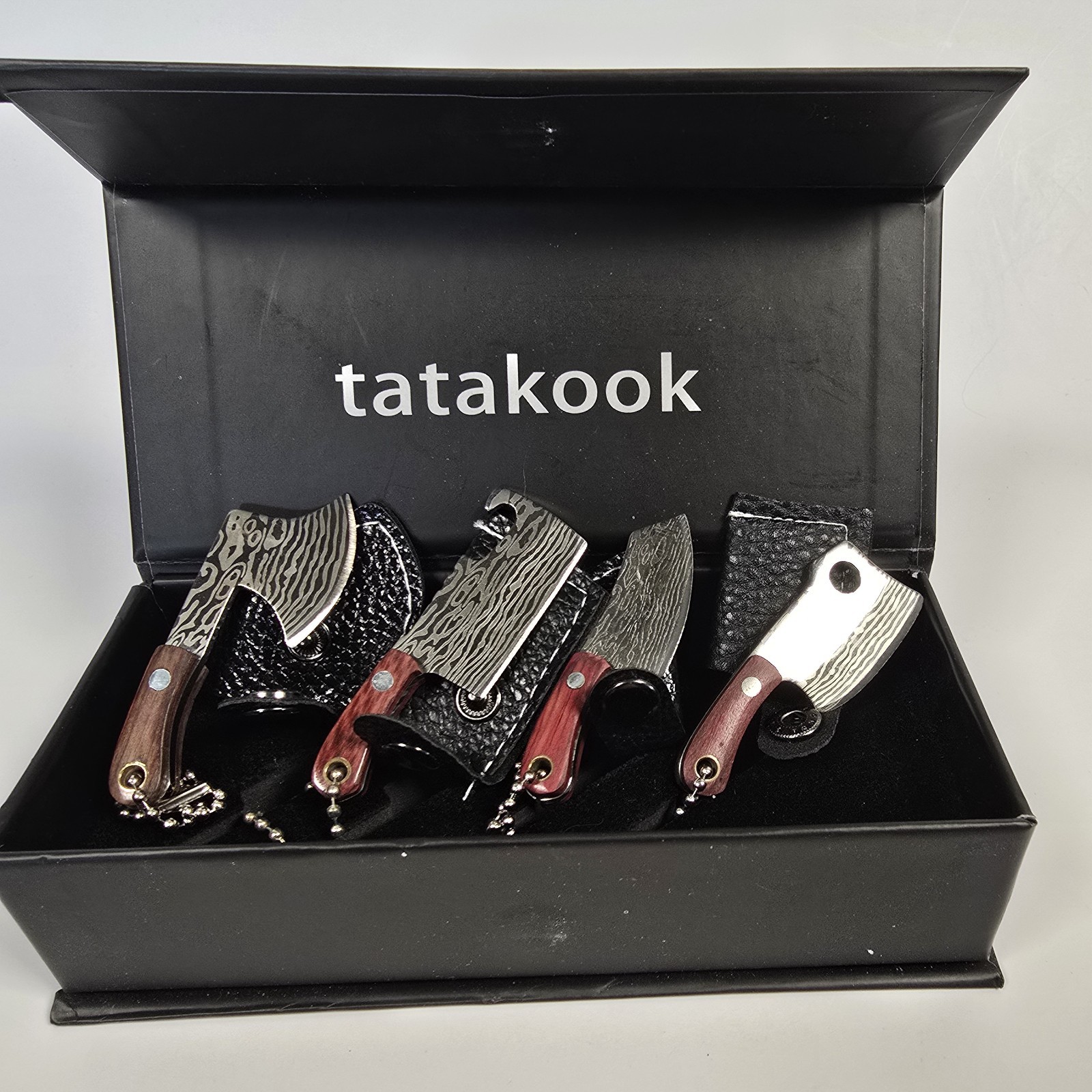 Miniature Knife And Axe Set From The  Brand Tatakook