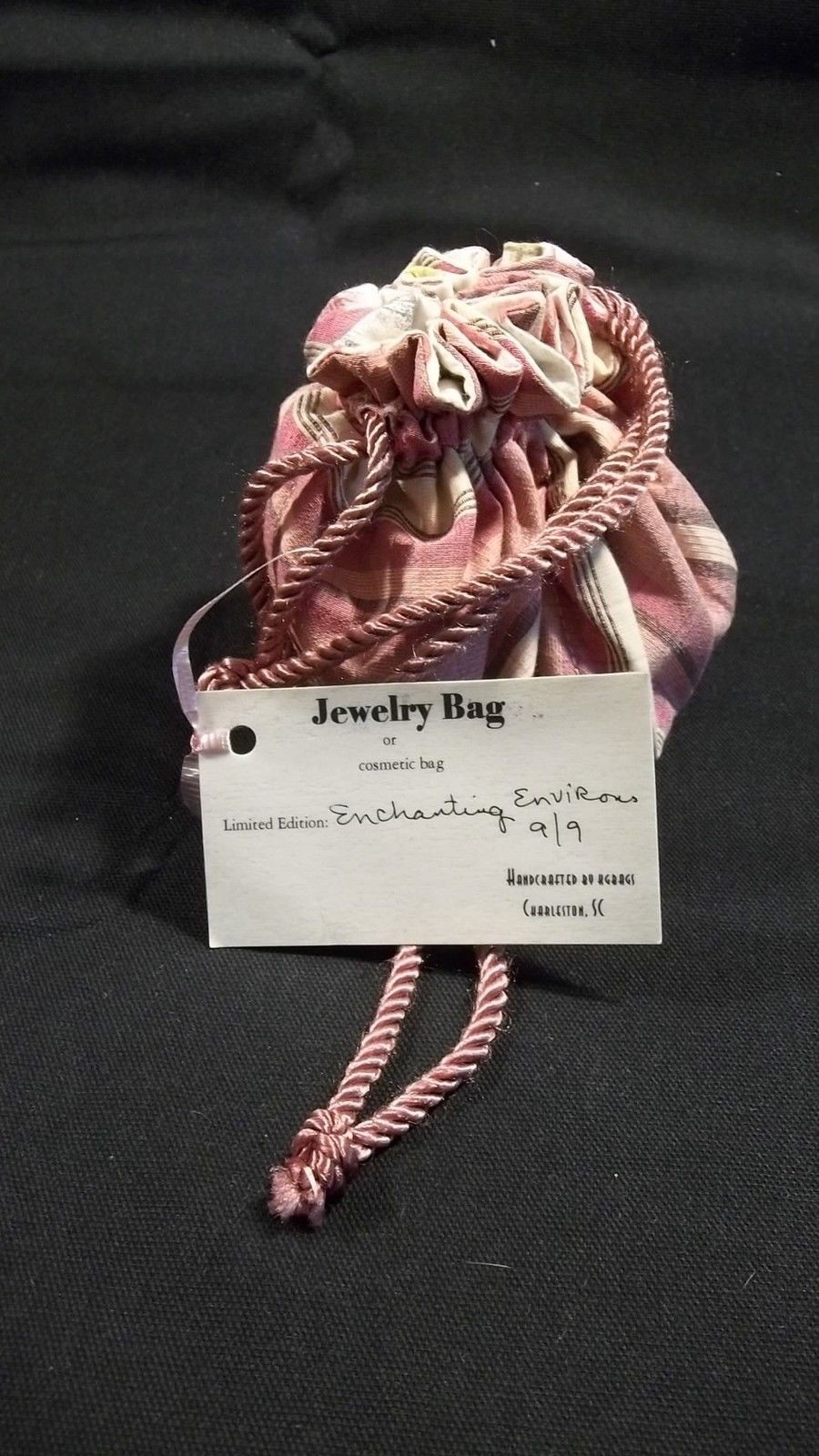 HGBAGS JEWELRY/COSMETIC BAG ENCHANTING ENVIRONS NWT 9/9