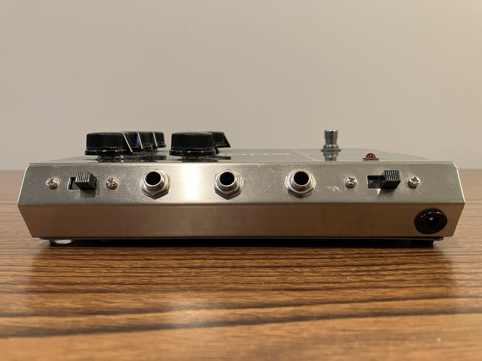 Electro Harmonix Stereo Polychorus Chorus Flanger Effects Pedal