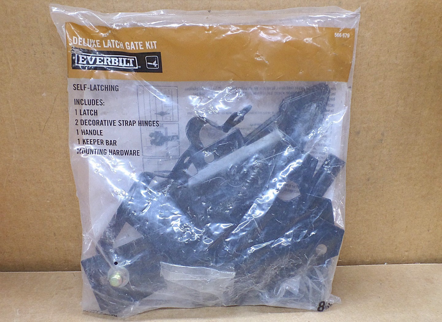 EVERBILT 18117 BLACK DELUXE LATCH GATE SET RIGHT-HANDED OR LEFT-HANDED