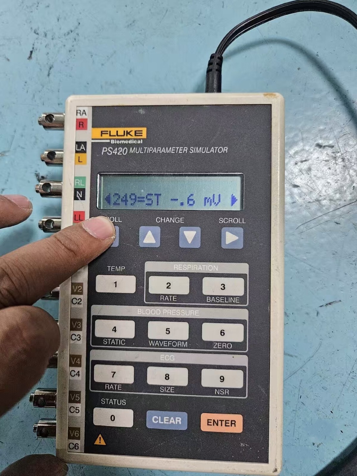 1PCS Used Fluke PS420 Multiparameter Simulator by DHL or Fedex
