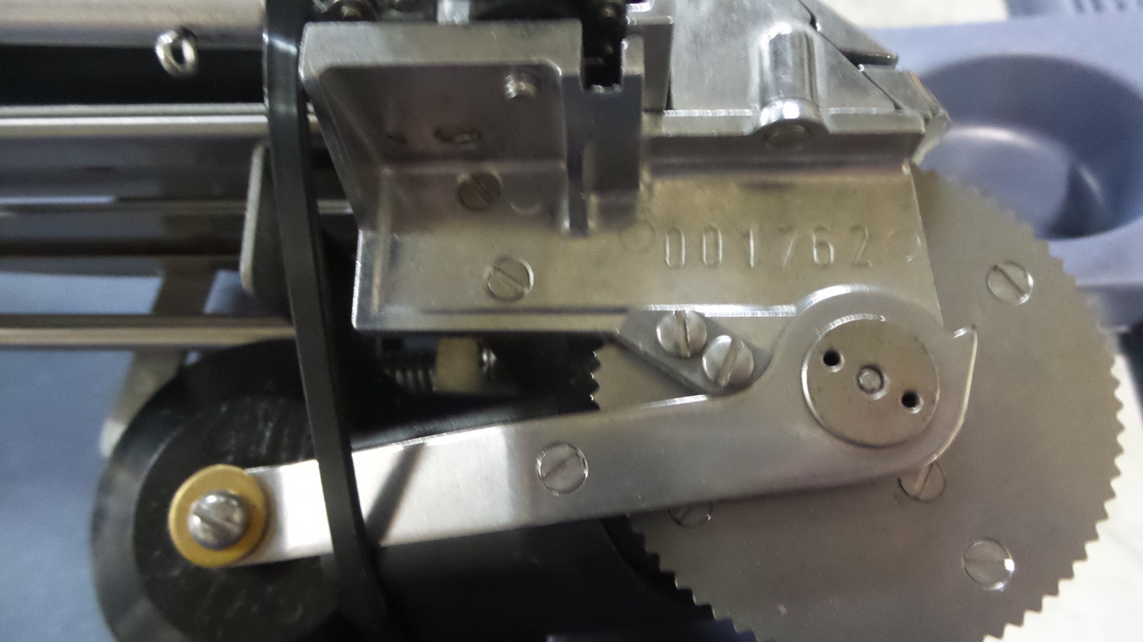 TapeTech Bazooka Continuous Flow Taper W/ Attachment