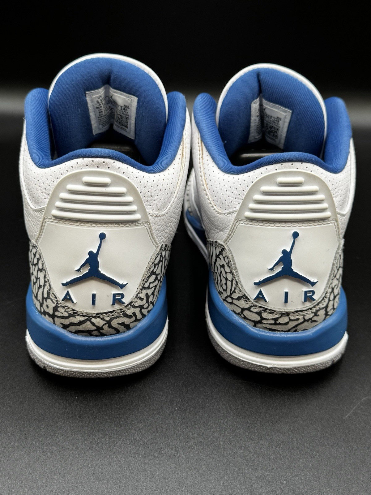 Size 8 - Jordan 3 Retro Mid Wizards shoes With Box! 🪄