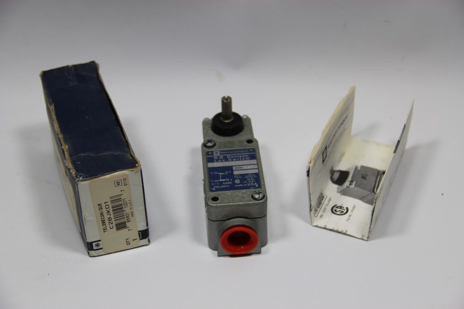Telemecanique C2BJK01 Limit Switch, NEMA A600, Wire Size #14-22 AWG - NEW