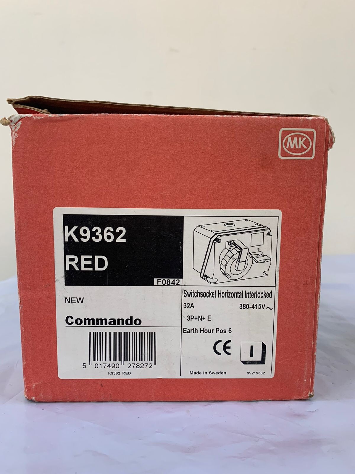 MK Electric / Switch Socket Horizontal Interlocked / K9362 RED / 32A | 380-415V