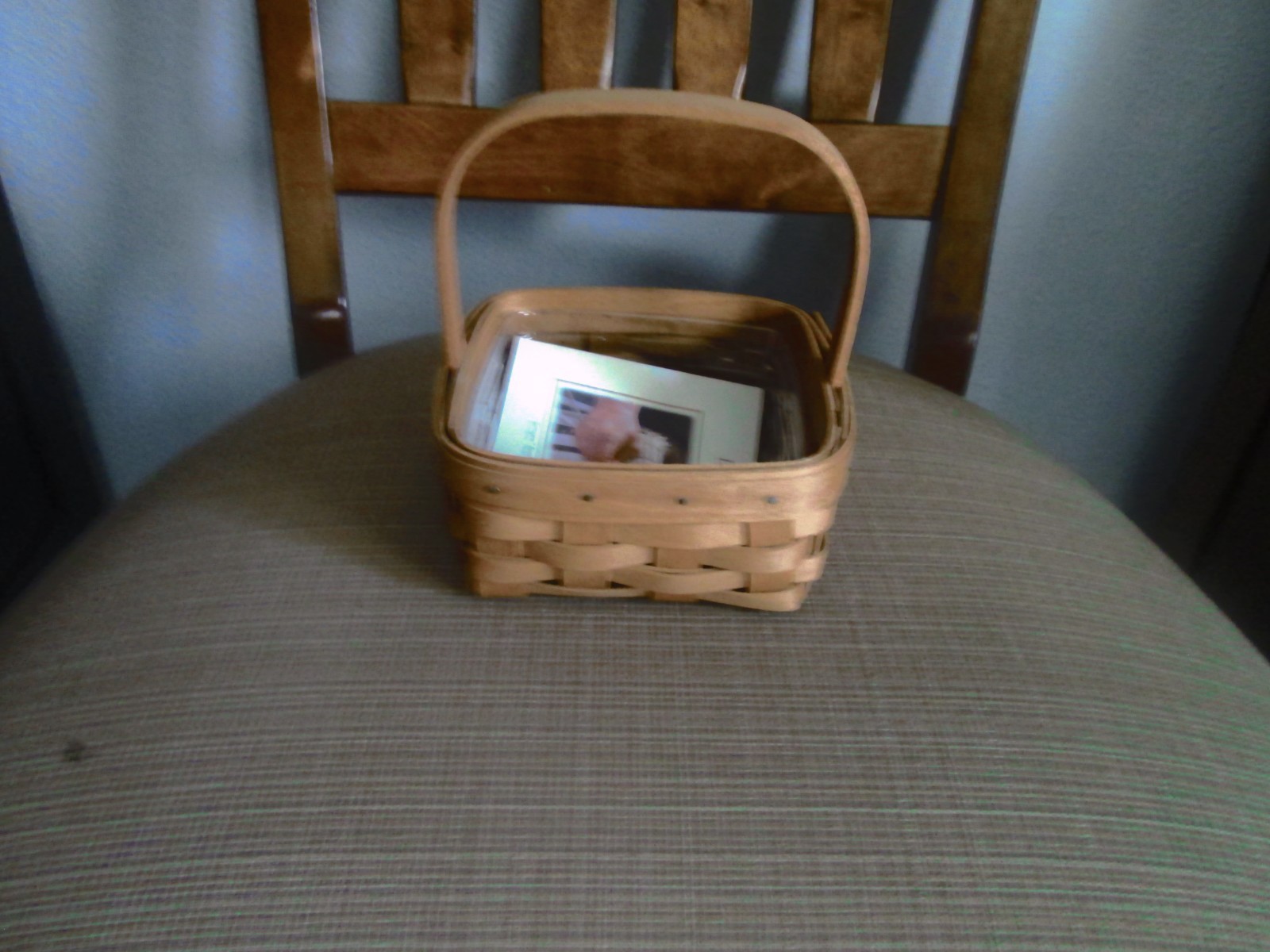 LONGABERGER 2002 TARRAGON BASKET WITH PROTECTOR - NEW