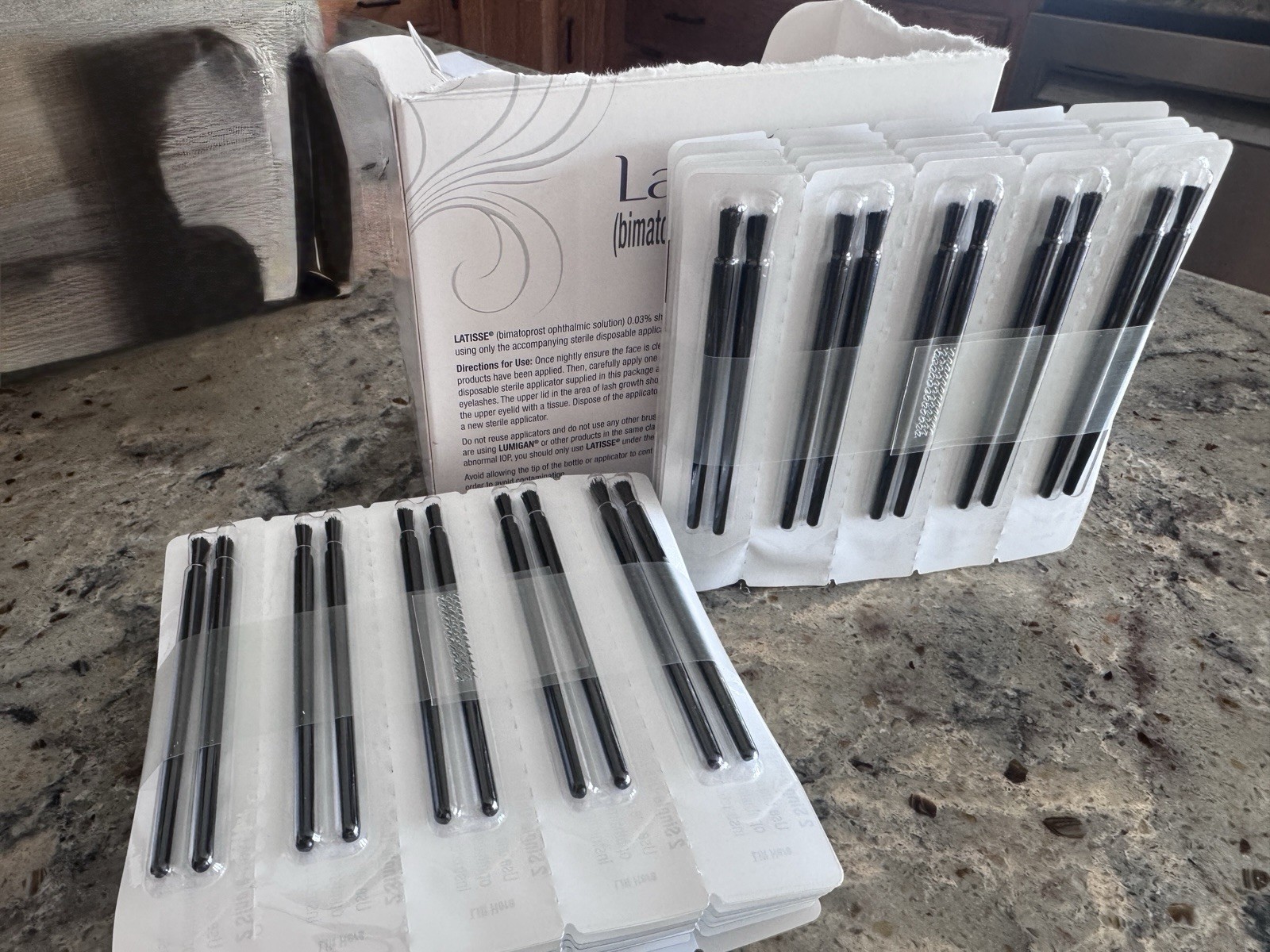 NEW Lot 140 Sealed Disposable Sterile Eyelash Brush Applicators Crafts etc