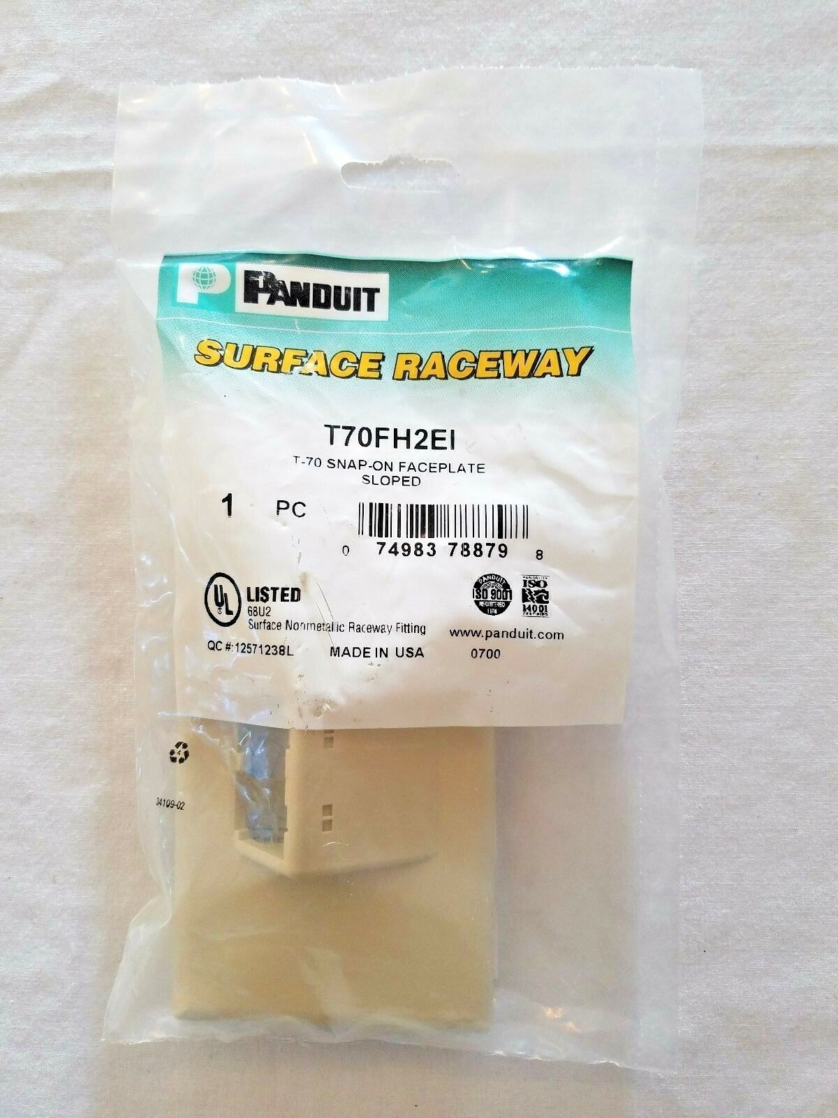 T70FH2EI Panduit Snap-on Horizontal Sloped Faceplate, 2 Port