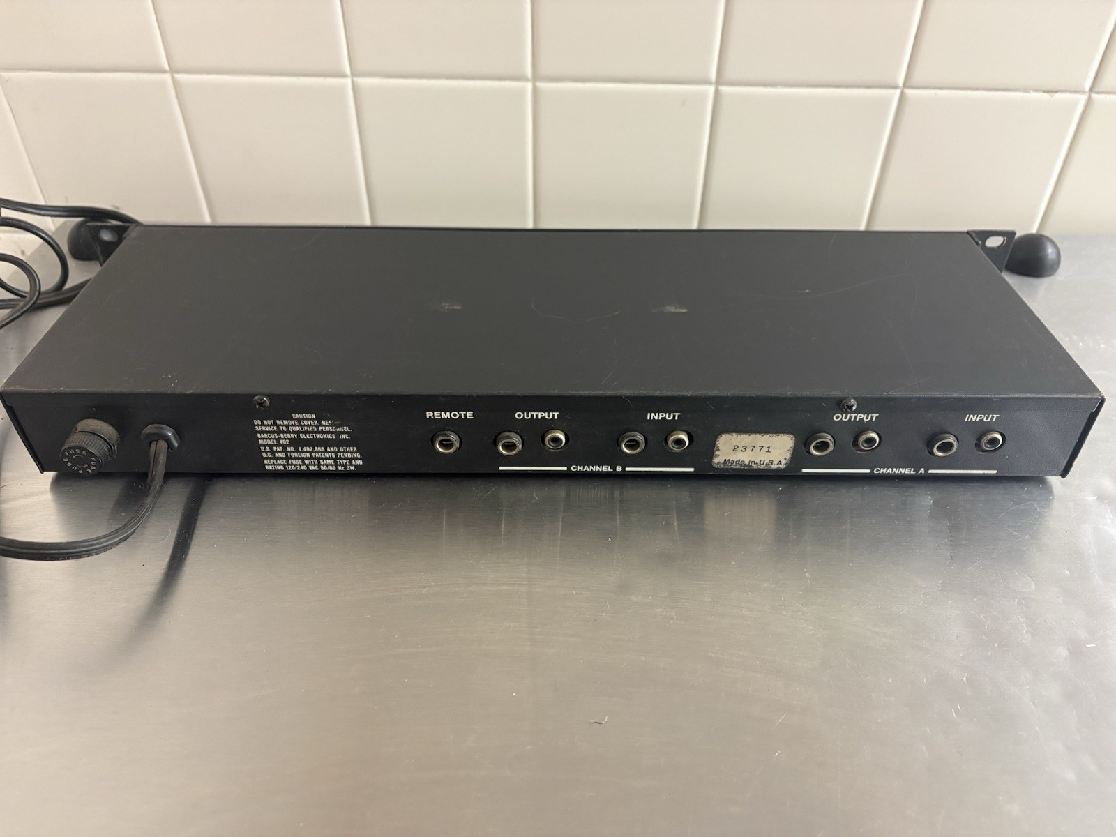 BBE MAXIE 402 STEREO SONIC MAXIMIZER SIGNAL PROCESSOR - TESTED AND WORKS