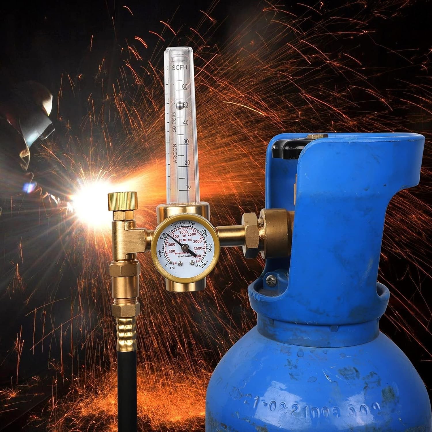 Compact Argon/CO2 Flow Meter Regulator with 4000 psi Gauge - Welding Precision