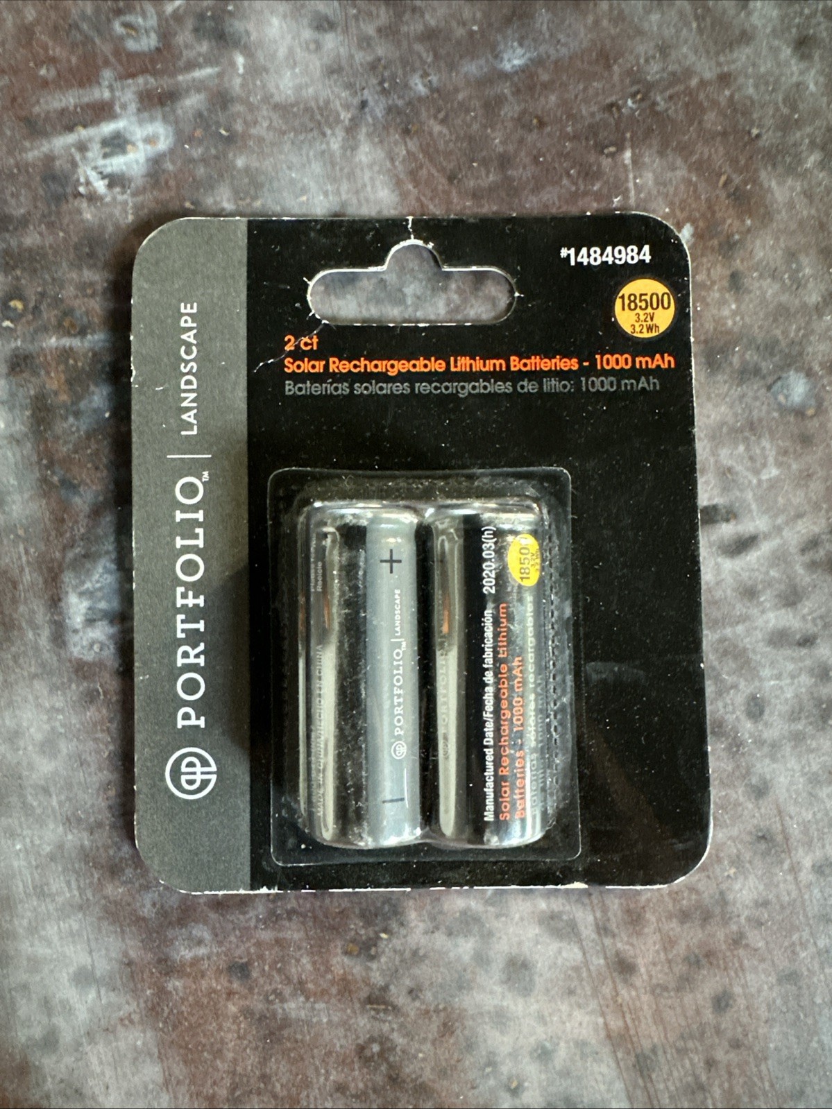 Portfolio 1000mAh Solar Rechargeable 18500 3.2V Batteries 2 Pack
