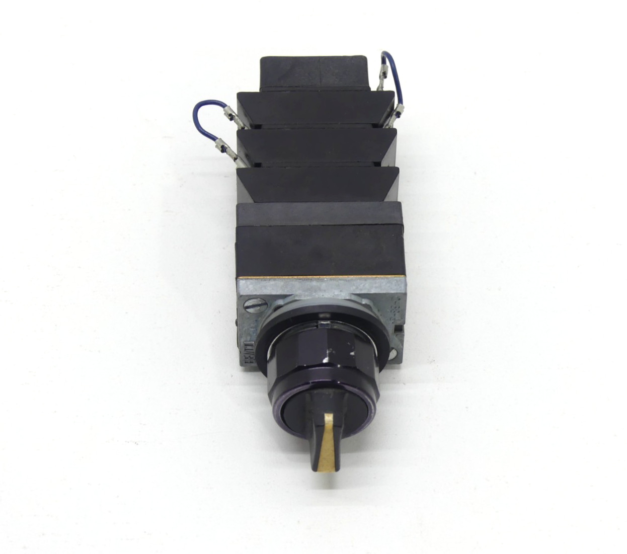 Gemco B404S32962Y245 40 15540509 3198X Selector Switch