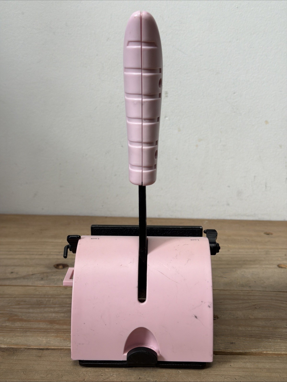 Zutter Bind It All V2.0 Pink Scrapbooking Spiral Binding Machine Used