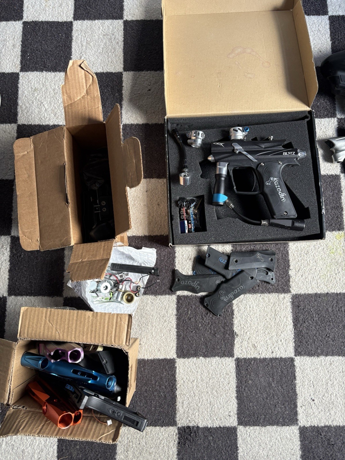 Paintball Gear Lot Azodin Blitz 3 Fully Working, Boards, Solenoids, And More