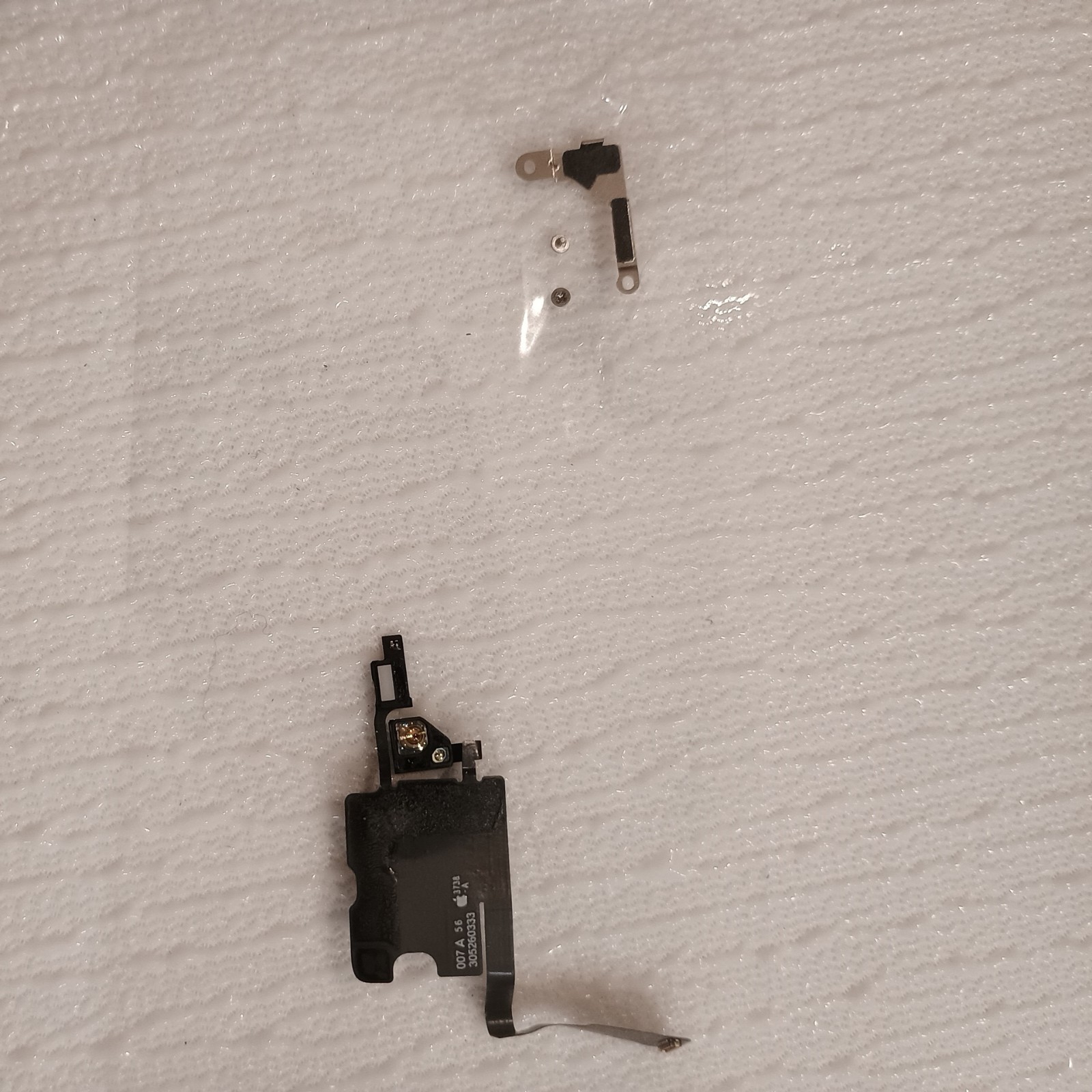 Genuine Apple Ear Speaker Earpiece Proximity Sensor Flex Cable For iPhone 14 Pro