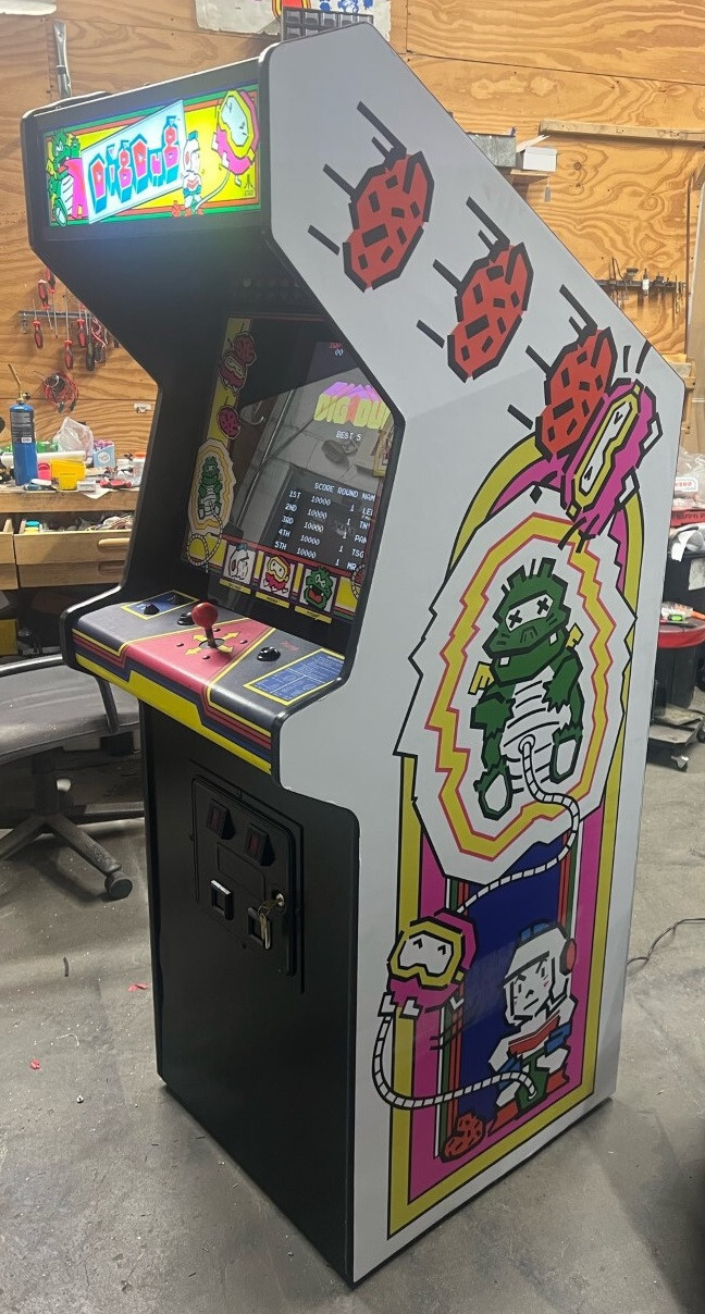 DIG DUG ARCADE MACHINE by ATARI (Excellent Condition) *RARE*