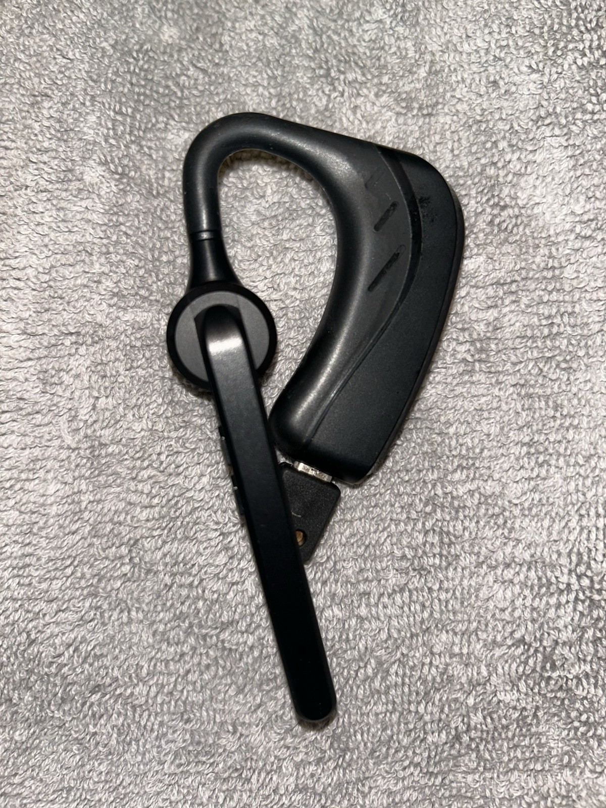 Wireless Headset With Microphone