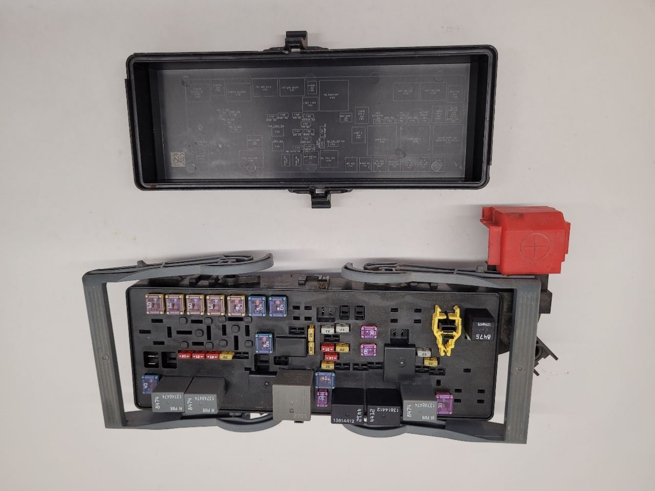 2012 - 2020 DODGE JOURNEY Chassis ECM Power Supply Next To Battery
