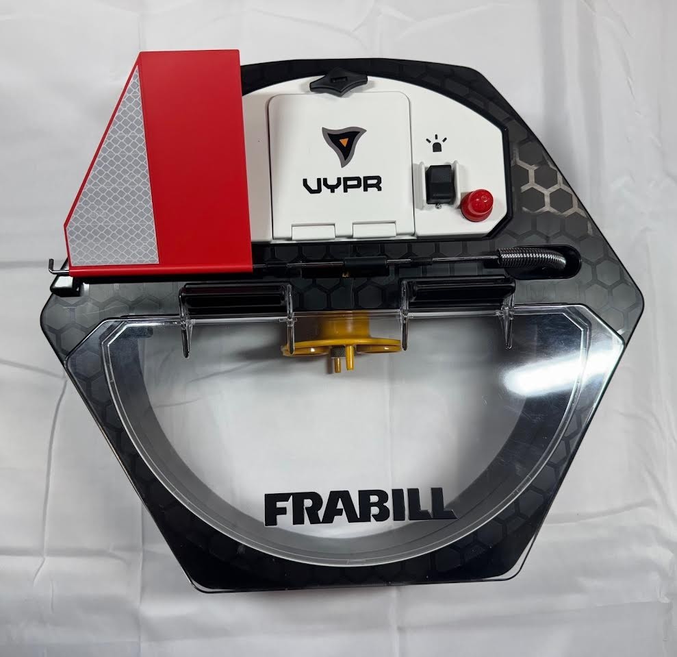 FRABILL ' VYPR TIP UP ' WITH AERATION ' FITS 6", 8", AND 10" HOLE ' WITH LIGHT