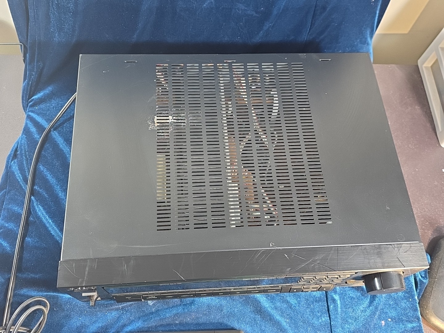 Sony STR-AV920 AM/FM Stereo With Original Remote.