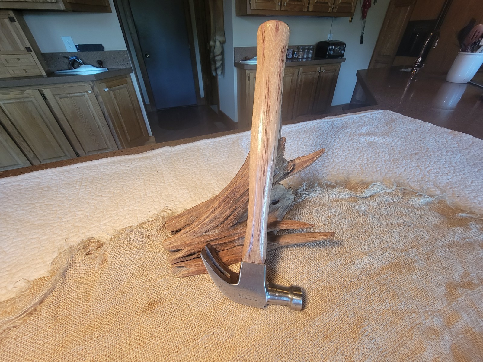 RARE Antique PLUMB Claw Hammer marked US 16 oz Excellent