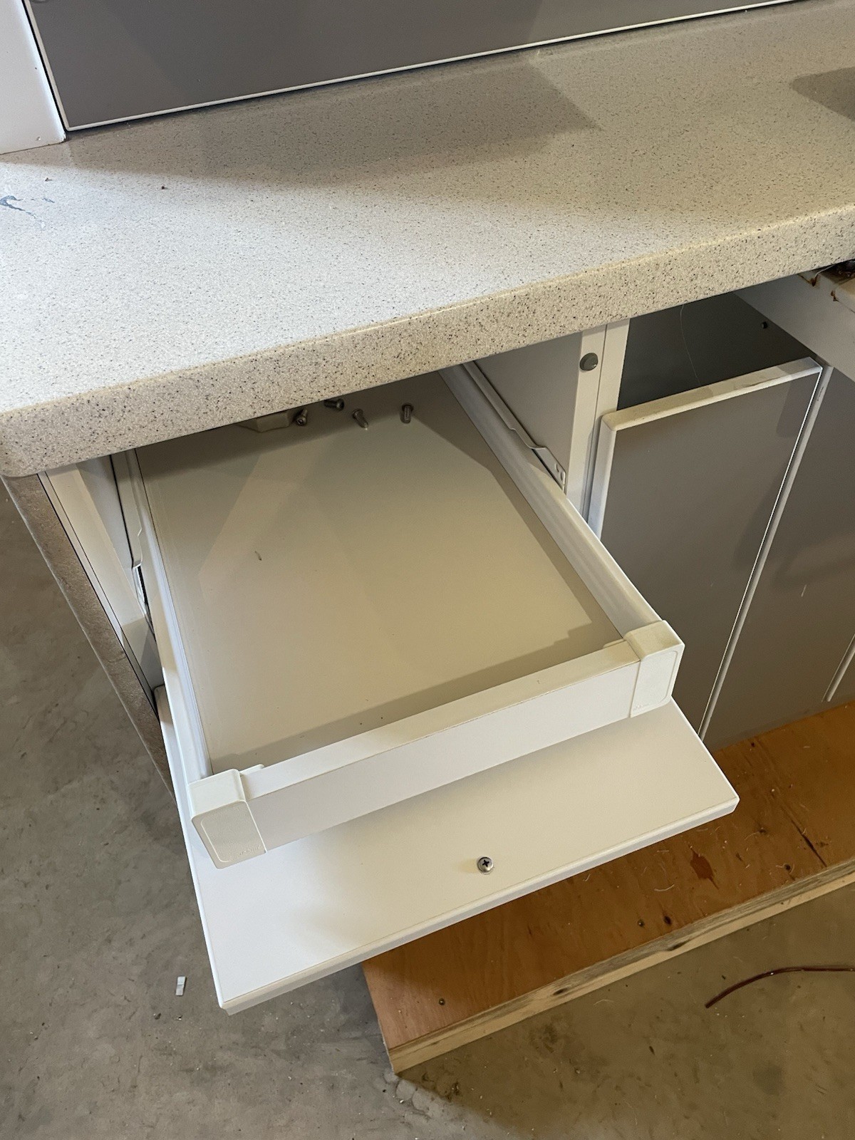 Adec 5580 Rear Treatment Cabinet. (Greystone) 42"
