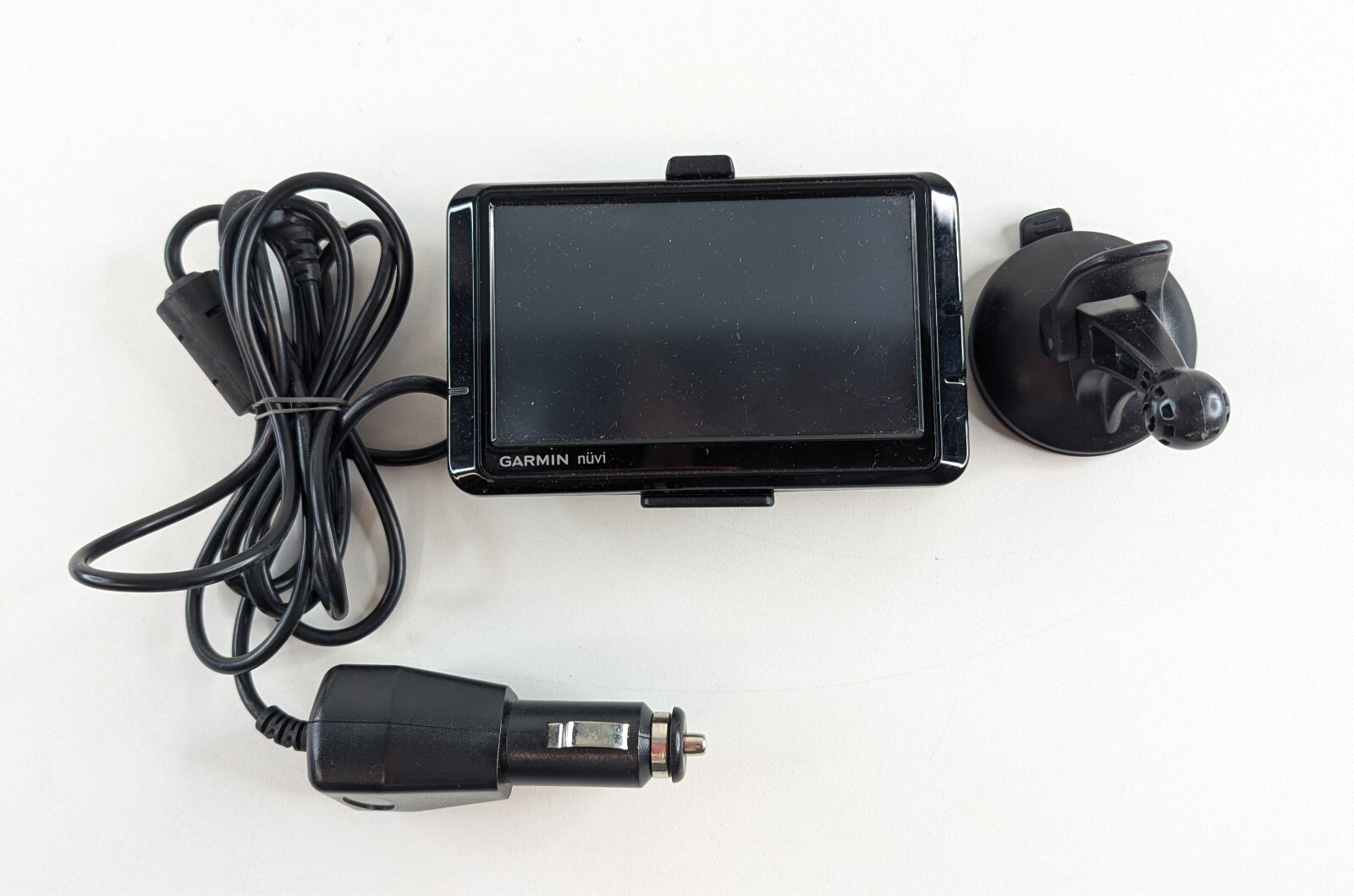 Garmin Nuvi 285W Bluetooth Touch Screen GPS Navigation System w/ GDB 55 Cable