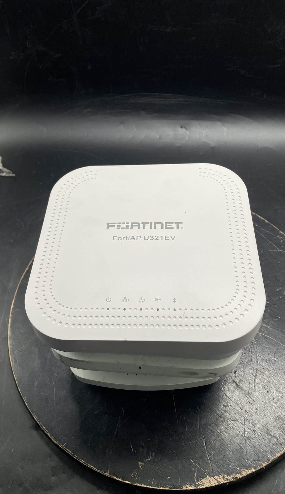 Fortinet FAP-U321EV Indoor Wireless Access Point Wi-Fi Networking Lot of 4