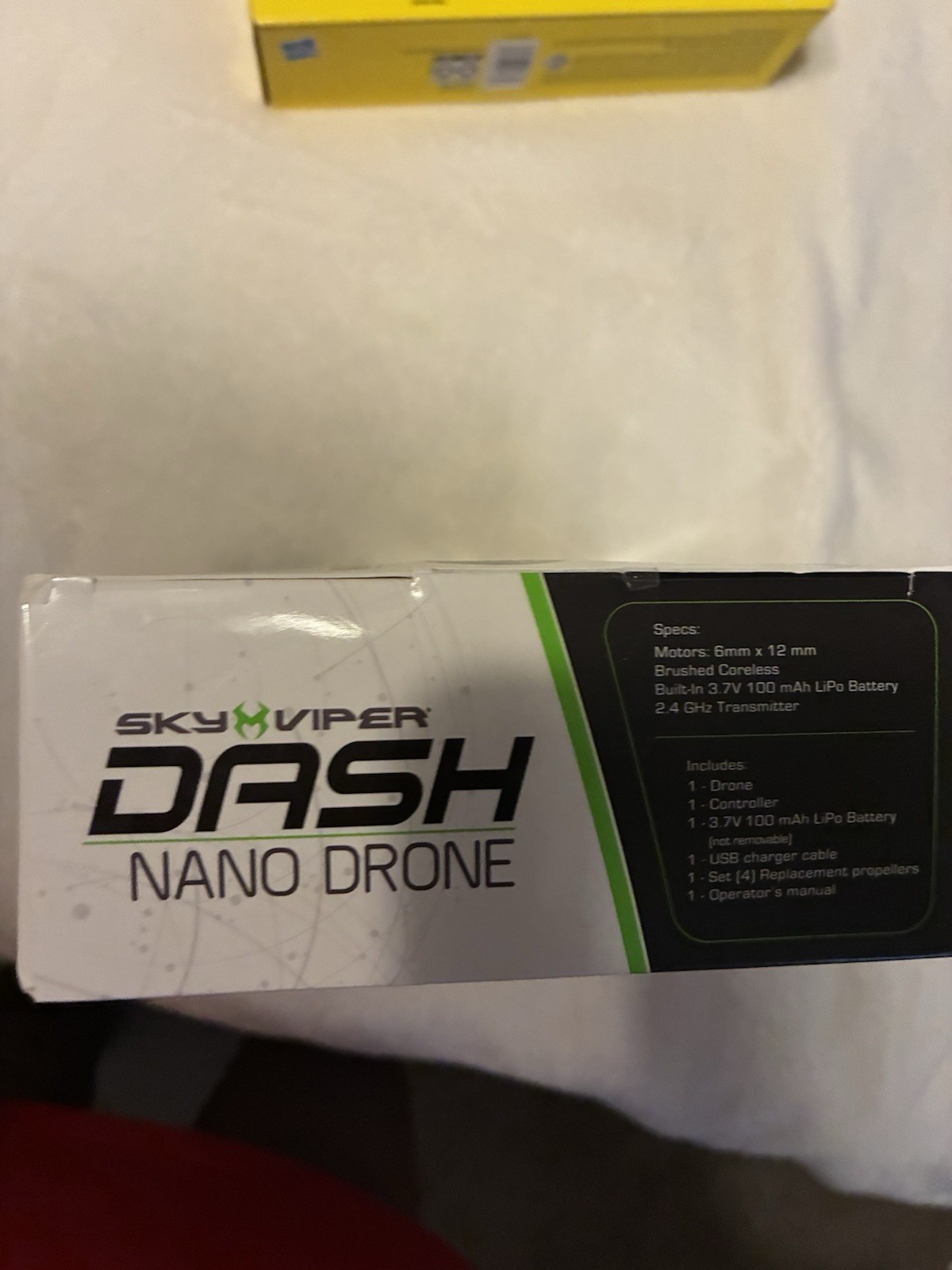 SKY VIPER DASH INDOOR FLYING NANO DRONE - NEW