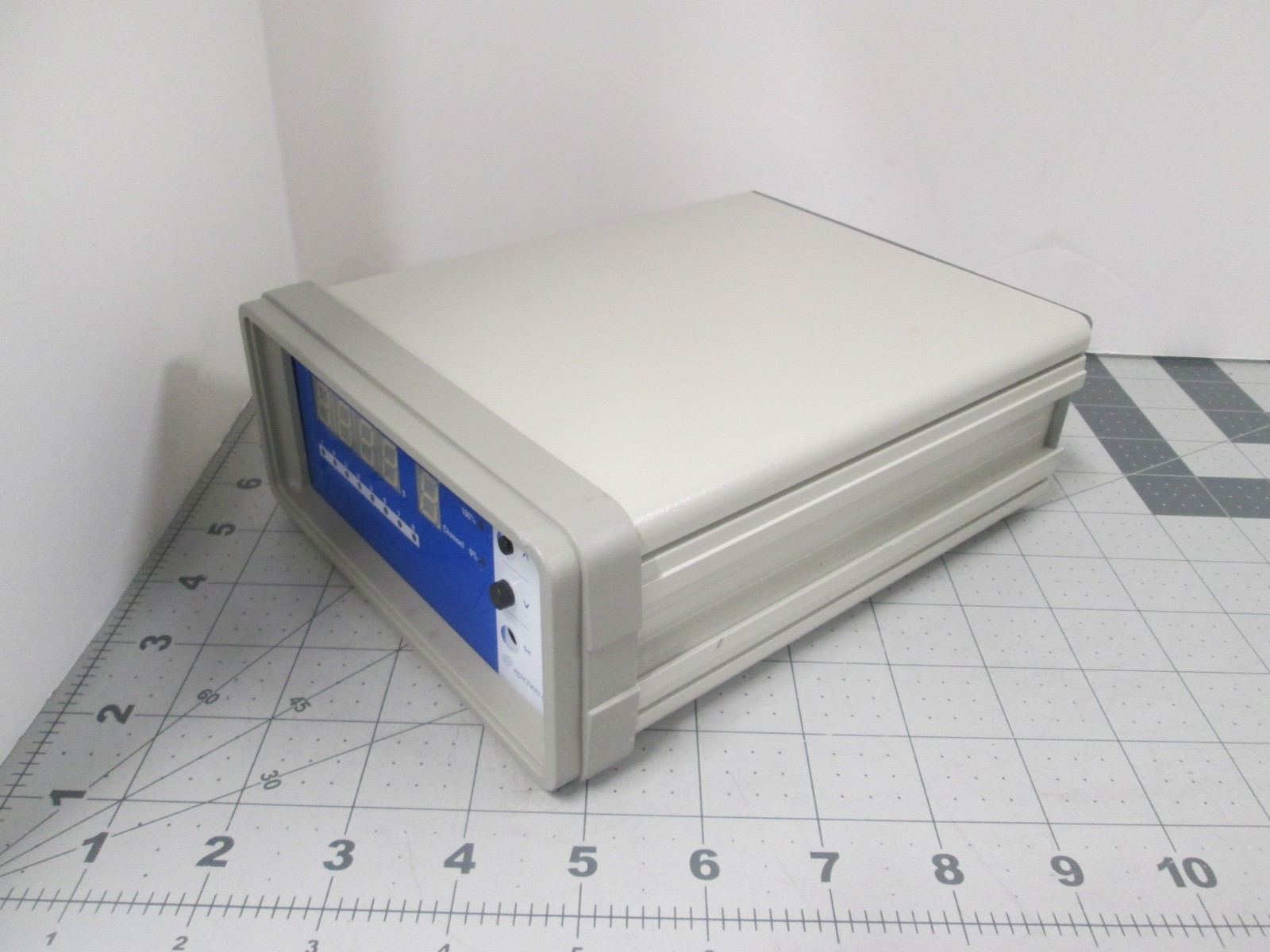 Epichem Group, EPCR-8, Level Indicator 8 Channel Read Out, Used