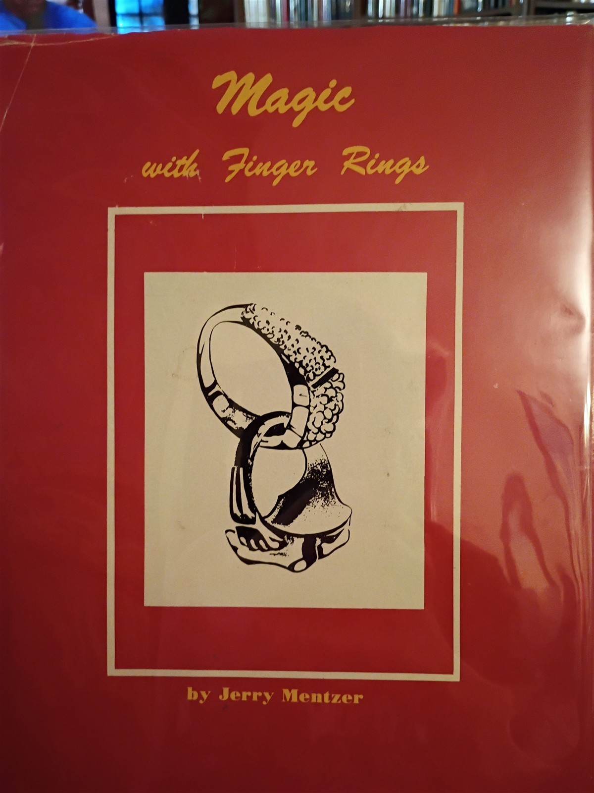 Magic with Finger Rings Jerry Mentzer & Stagger Ring (Himber Ring) HC DJ New