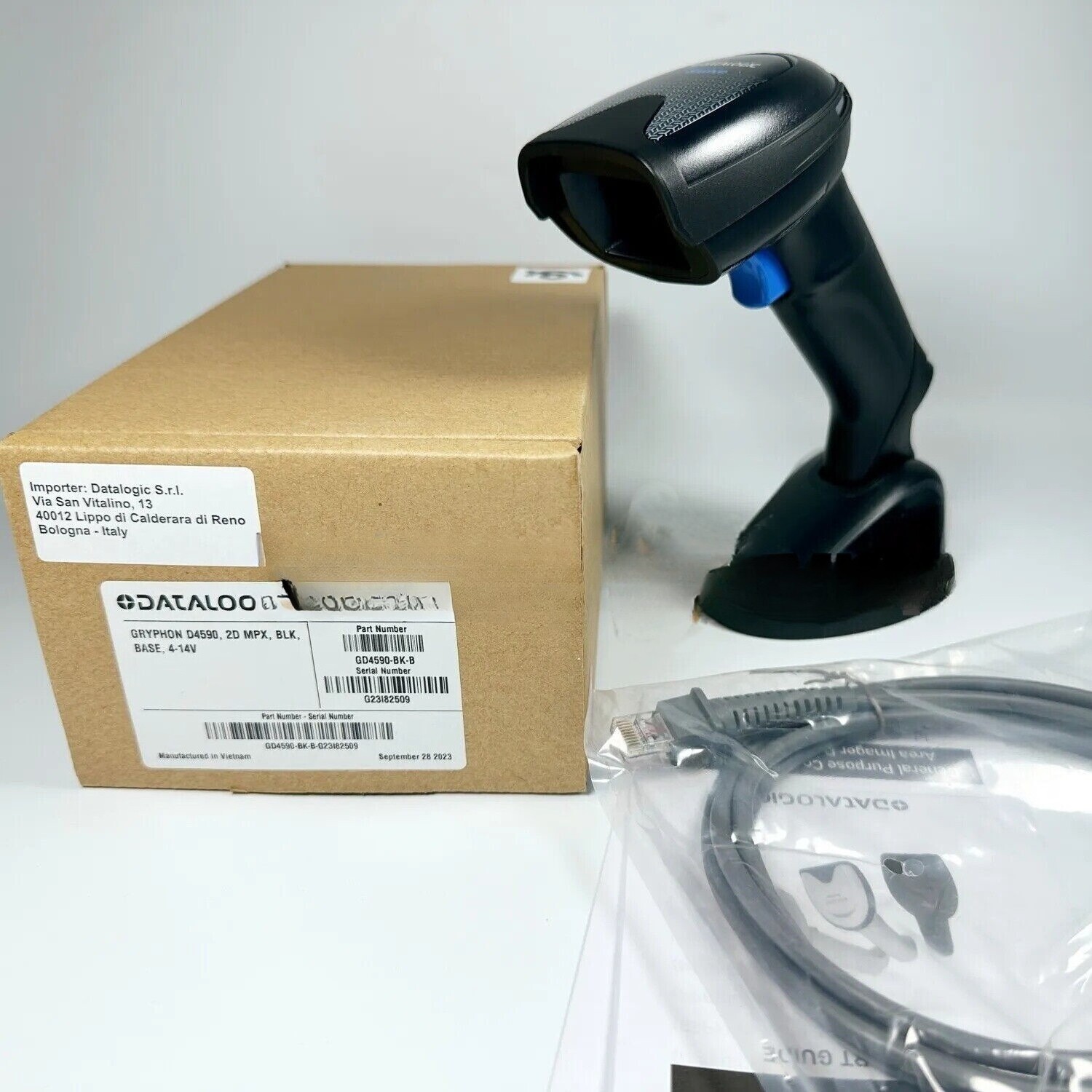 New FOR Gryphon GD4590-BK-B 1D 2D Handheld Barcode Scanner Reader With Base 1SET