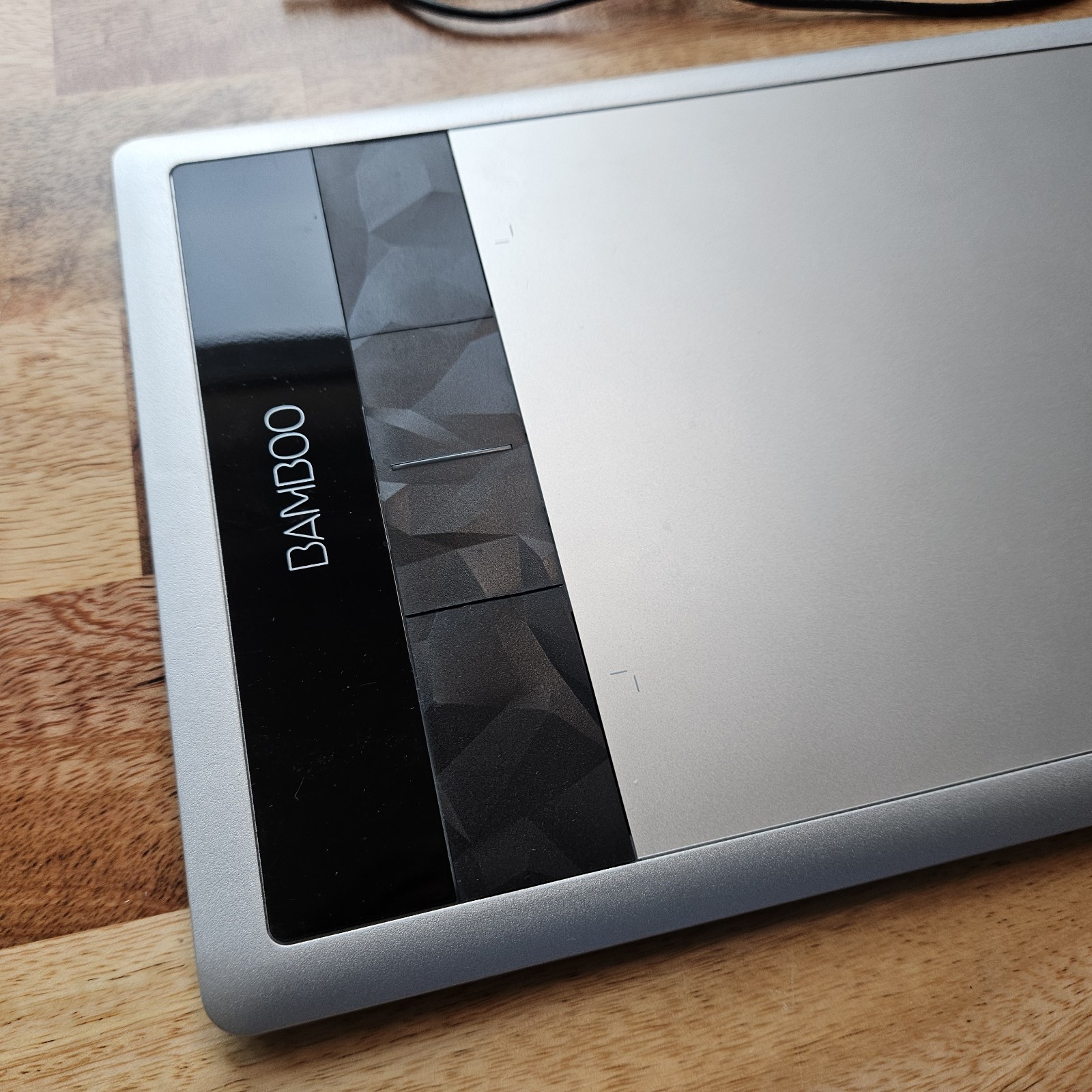 Wacom Bamboo Capture Pen and Touch Tablet CTH-470