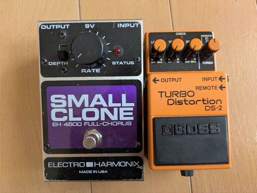 BOSS DS-2 (made in Japan) × SMALL (early reissue model)