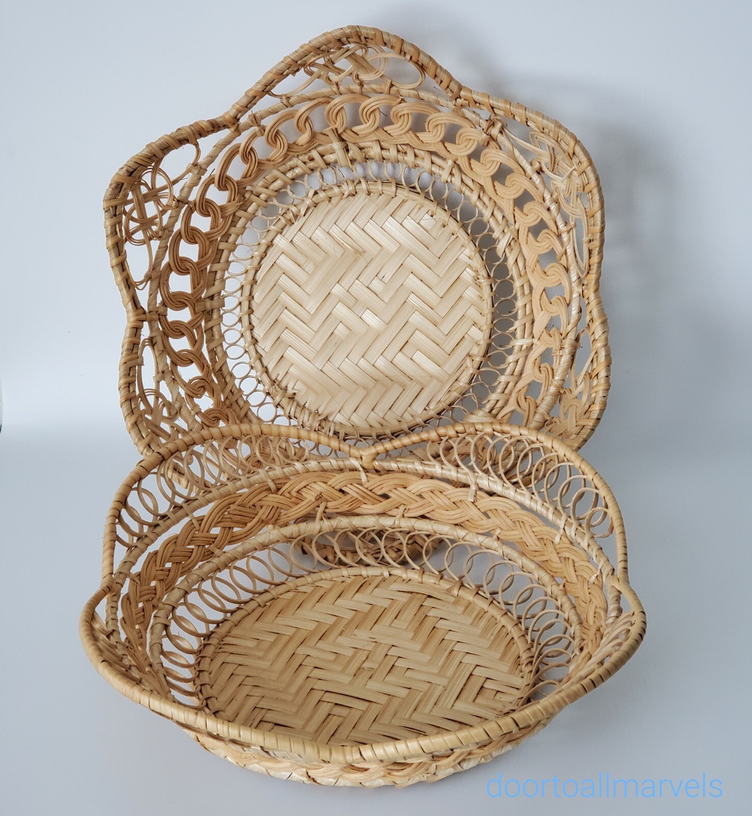 VTG Translvania Rustic Serving Baskets Hand Made Sustainable Natural Straw