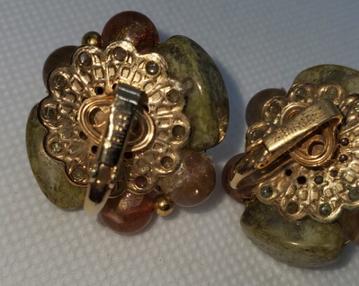 Vintage Bead Rock Stone Clip-On Earrings Nice!