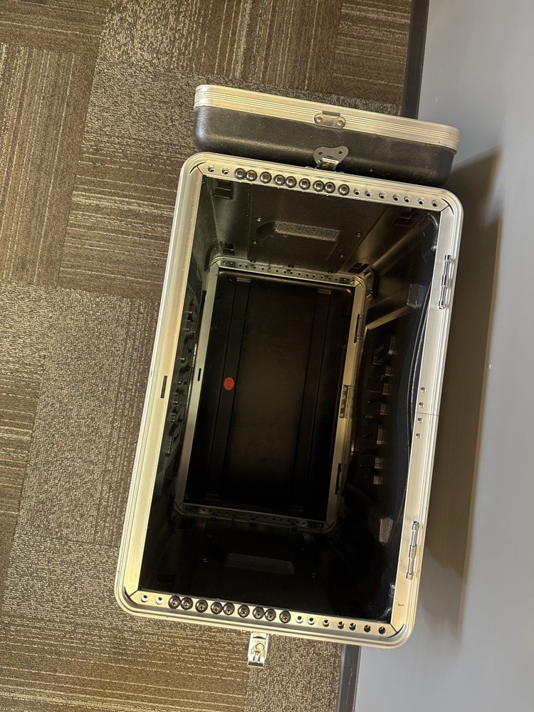 Gator Cases Gator GR-4L Standard Rack Case