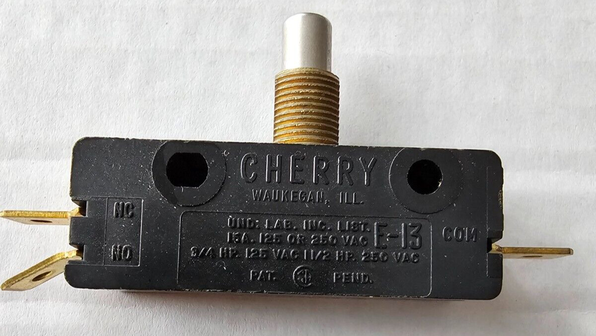 MICRO SWITCH   E13-00M
